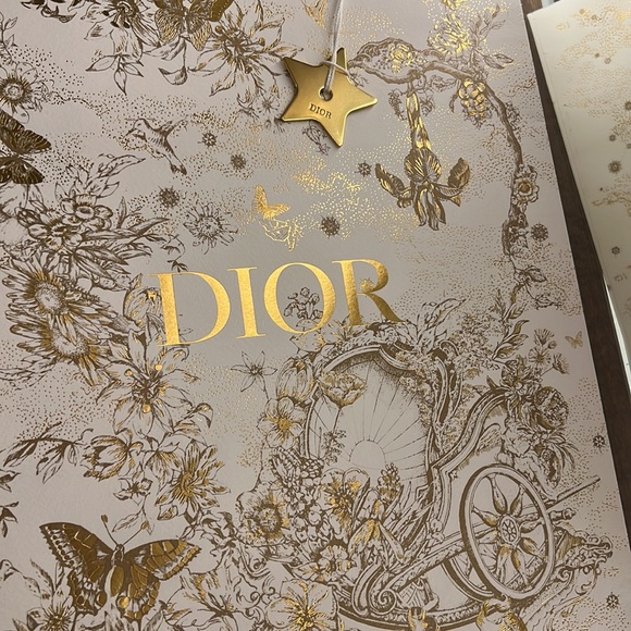 Dior holiday edition shopping bag - Picture 2 of 2